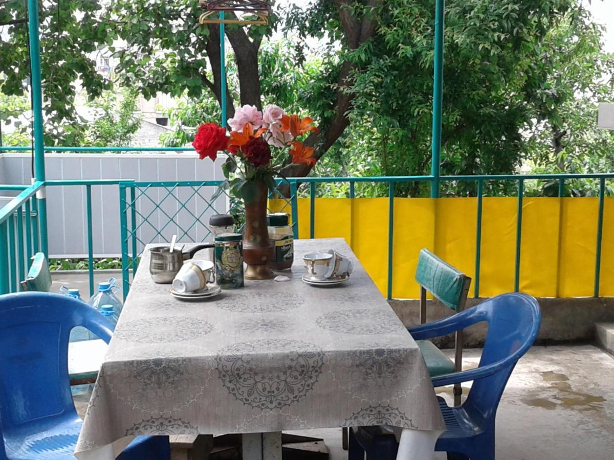 Guest House Edem Tiflis Exterior foto